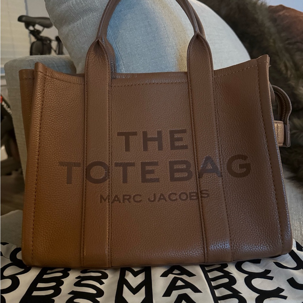 Marc Jacobs Brown Tote Bag